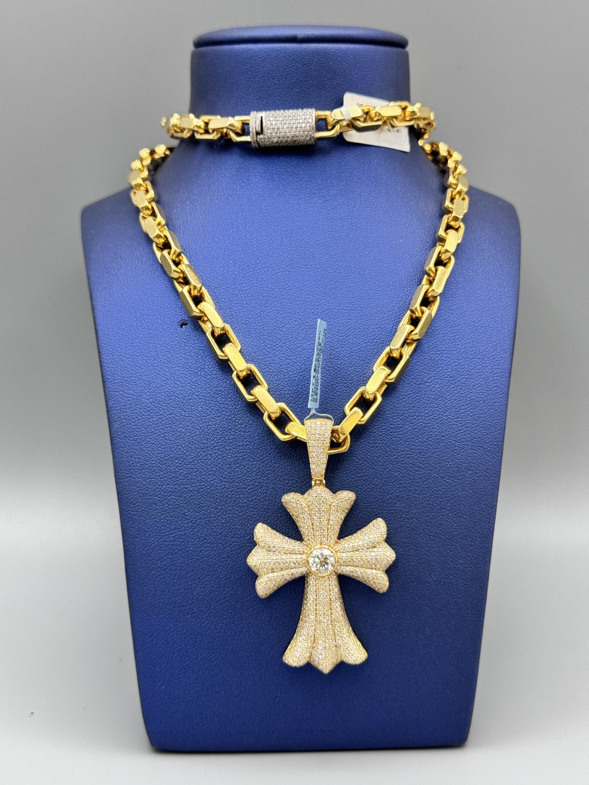 14KT Gold 4.60CT Dia Cross / 14KT 1.22CT Dia Lock AnchorLink ComboSet