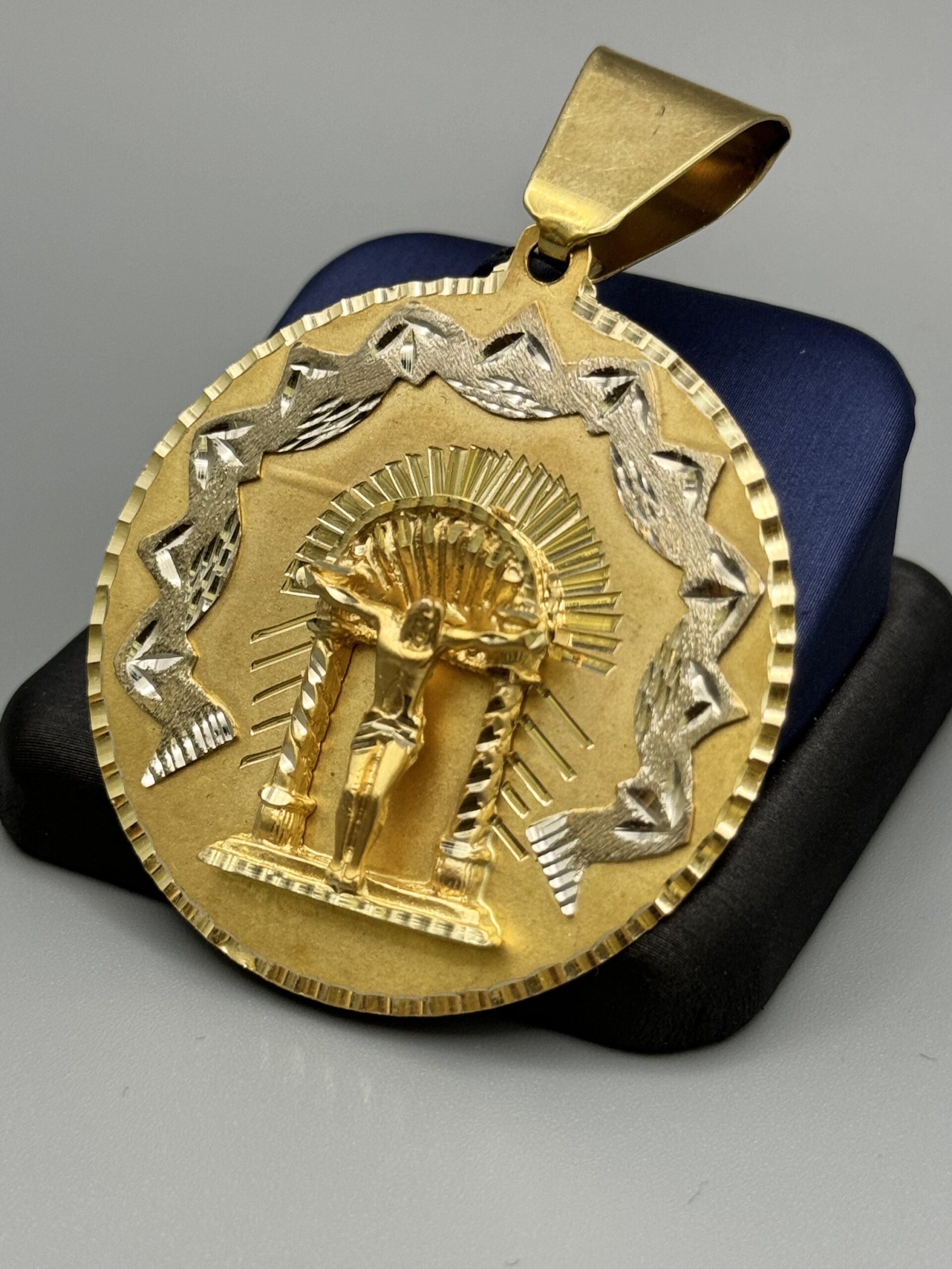 10KT Gold 3D St.Michael Pendant Slaying Devil ComboSet - Image 4