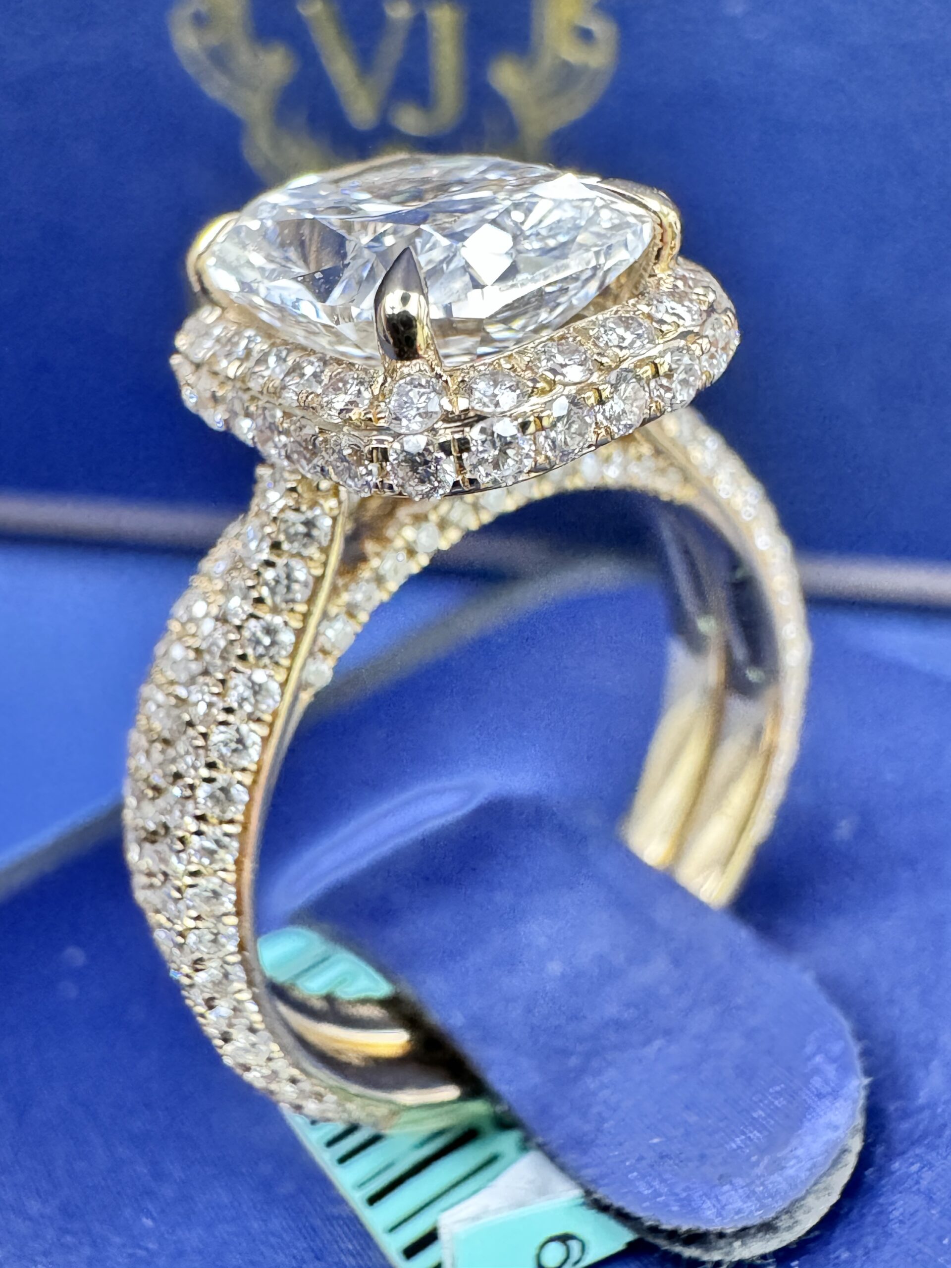 14KT Gold 4.74CT LabGrown Rectangle CushionCut Bridal Ring - Image 5